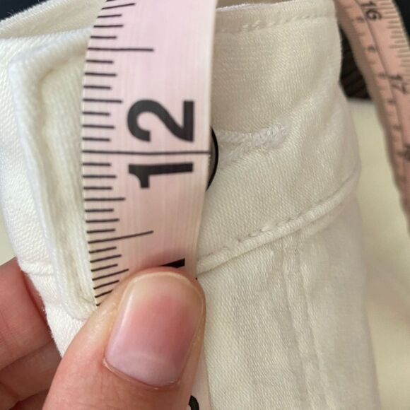 NWT A&F High Rise Super Skinny Ankle Jean Curve Love White With Raw Hem 16 Long - Picture 12 of 13